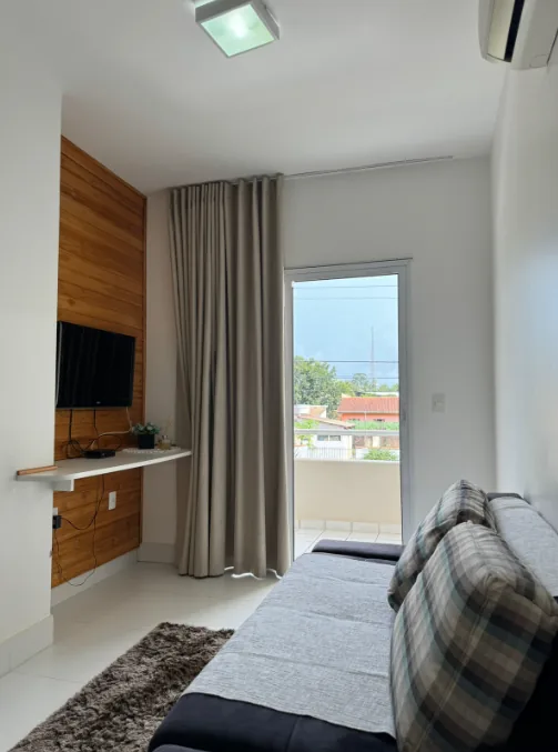 Flat 5 com cama e copa equipada